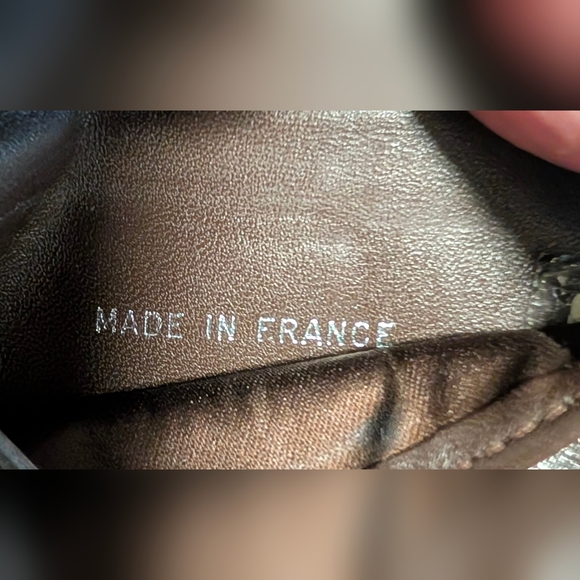 Chanel Wallet - Picture 3 of 3